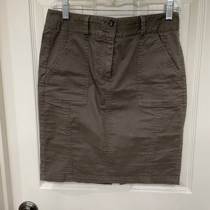 Loft Pencil skirt - Size 6P